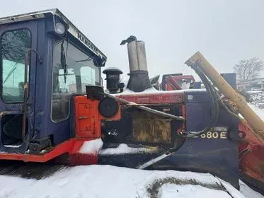 HANOMAG D 680 E / 2002 /  19 110 m/h (7)