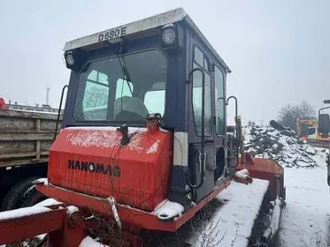 HANOMAG D 680 E / 2002 /  19 110 m/h (5)
