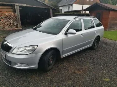 Škoda Octavia II / 2012 / 312 200 km (1)