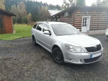 Škoda Octavia II / 2012 / 312 200 km (3)