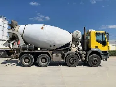 Iveco Trakker Magirus / Stetter/ 2005/ concrete mixer truck  (7)