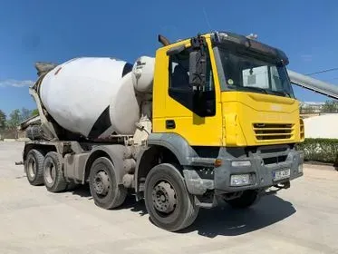 Iveco Trakker Magirus / Stetter/ 2005/ concrete mixer truck  (8)