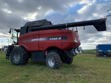 CASE AFX 8010 Combine Harvester / 2005  (4)