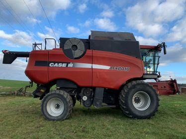 CASE AFX 8010 Combine Harvester / 2005  (7)