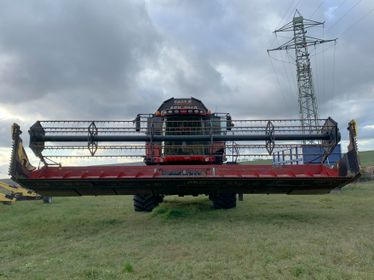 CASE AFX 8010 Combine Harvester / 2005  (9)