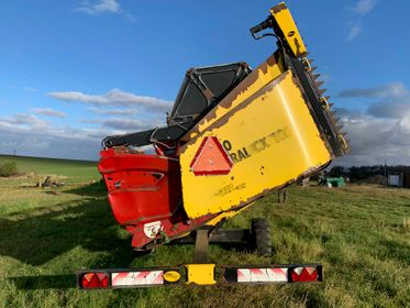 CASE AFX 8010 Combine Harvester / 2005  (32)