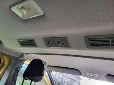 RENAULT TRAFIC / 2010 / 231 465 km (16)