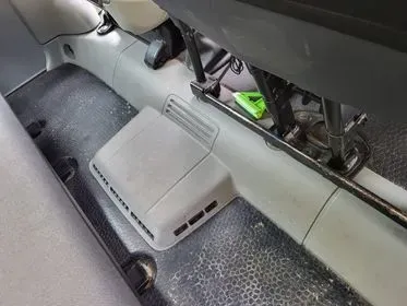 RENAULT TRAFIC / 2010 / 231 465 km (17)