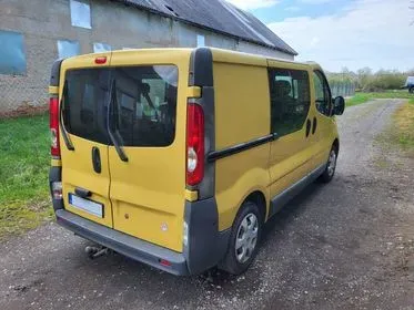 RENAULT TRAFIC / 2010 / 231 465 km (5)