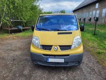 RENAULT TRAFIC / 2010 / 231 465 km (2)