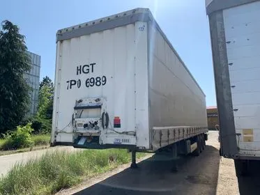 Krone SD /2011/ curtain side semi trailer (1)