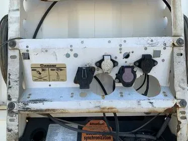 Krone SD /2011/ curtain side semi trailer (11)