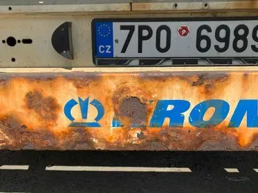 Krone SD /2011/ curtain side semi trailer (15)