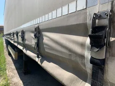 Krone SD /2011/ curtain side semi trailer (53)