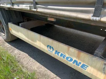 Krone SD /2011/ curtain side semi trailer (65)