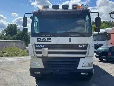 DAF FAT CF85.430 / 2005 / 683 200 km (2)