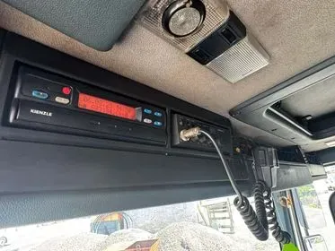 DAF FAT CF85.430 / 2005 / 683 200 km (22)