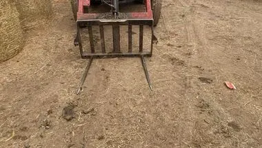 ZETOR 7711 / 1985 / 6 242 m/h (6)