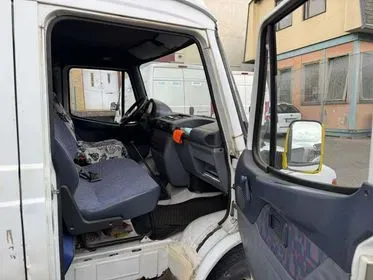LDV CONVOY VH4 6L FT / 2000 / 193 000 km (21)