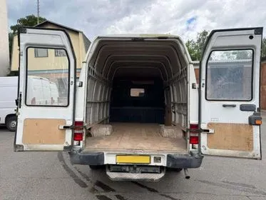 LDV CONVOY VH4 6L FT / 2000 / 193 000 km (6)