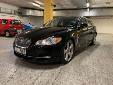 JAGUAR XF S (1)