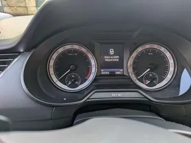 Škoda Octavia / 2018 / 205 303 km (15)