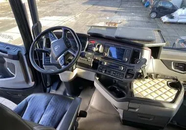 SCANIA S500 / 2017 / 783 102 km (5)