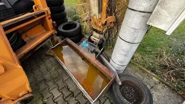 CASE 590 Super R / 2008 / 18 000 m/h (9)