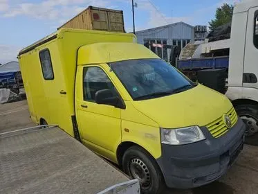 Volkswagen Transporter / 223 000 km (3)