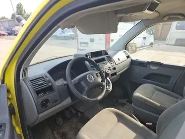 Volkswagen Transporter / 223 000 km (7)