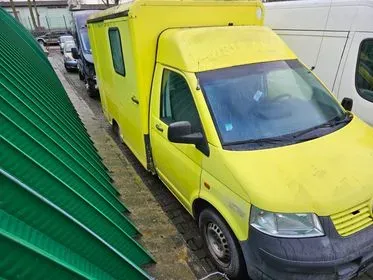 Volkswagen Transporter / 223 000 km (4)