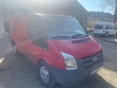 Ford Transit 330S / 2008 / 300 000 km (1)