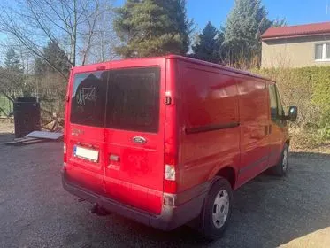 Ford Transit 330S / 2008 / 300 000 km (2)