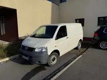 Volkswagen Transporter / 2007 / 195 000 km (1)