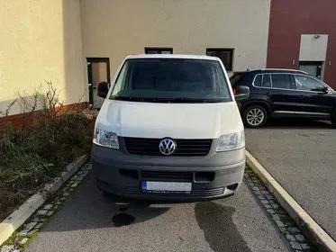 Volkswagen Transporter / 2007 / 195 000 km (2)