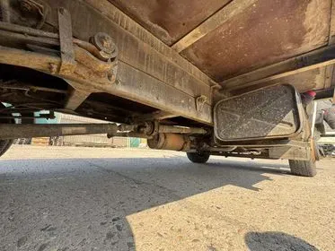 NISSAN TRADE / 1995 / 250 800 km (8)