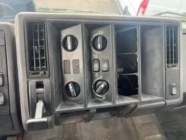 Mercedes-Benz 1824 / 1997 / 450 340 km (12)