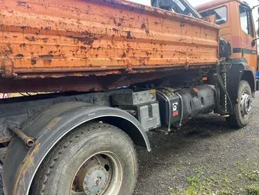 Mercedes-Benz 1824 / 1997 / 450 340 km (4)