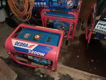 Elektrocentrála  DEDRA 3200W (1)