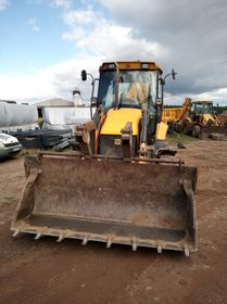 JCB 3CX SM 4T / 2009 / 14.908 H (3)