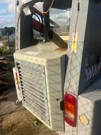 Locust 752 / 2002 / 6844 m/h (6)