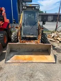 Locust 752 / 2002 / 6844 m/h (2)