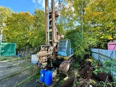 Vrtná souprava Bauer BG 7 (2)