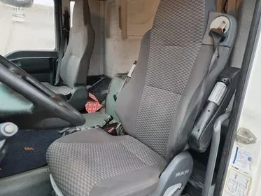 Man TGA 35.400/ 8x4/ 2010/ 397 280 Km  (6)