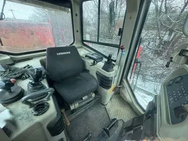 LIEBHERR PR 724 XL / 2011 / 17 400 m/h (9)