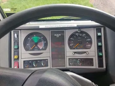 MAN LE140C / 2001 / 457 600 km (8)