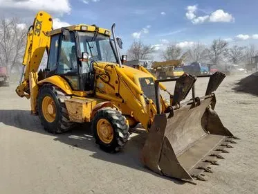 JCB 3CX backhoe loader/ 1997/19764 motohours  (2)
