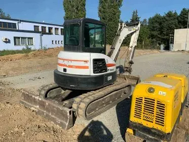 Bobcat E 50/ 2013/ 8352 Motohours/ mini excavator  (5)