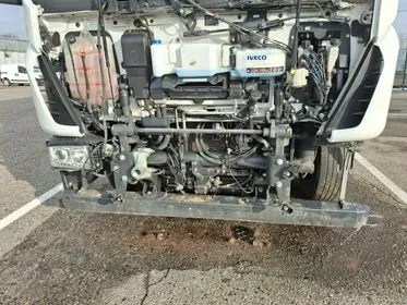 Iveco 120 E / 2023 / 76 000 km (3)