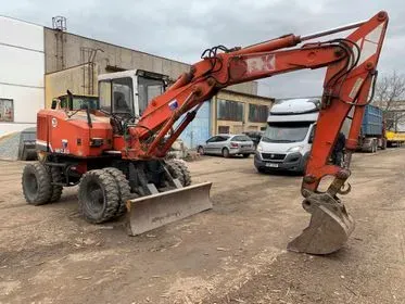 O&K MH 2.8 D/ 1995/ 9.8 T/ 4159 hours/ wheel excavator (6)